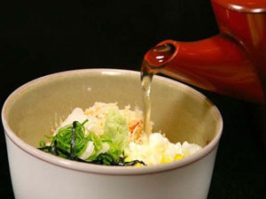 名物「カニぼんぼり」