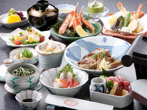 当館自慢の桂会席コース