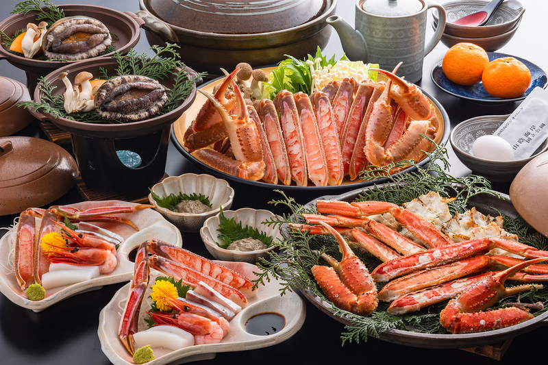 公式HPが最安値!!】よくばりかにちりコース（蟹×1．5杯＋アワビ陶板